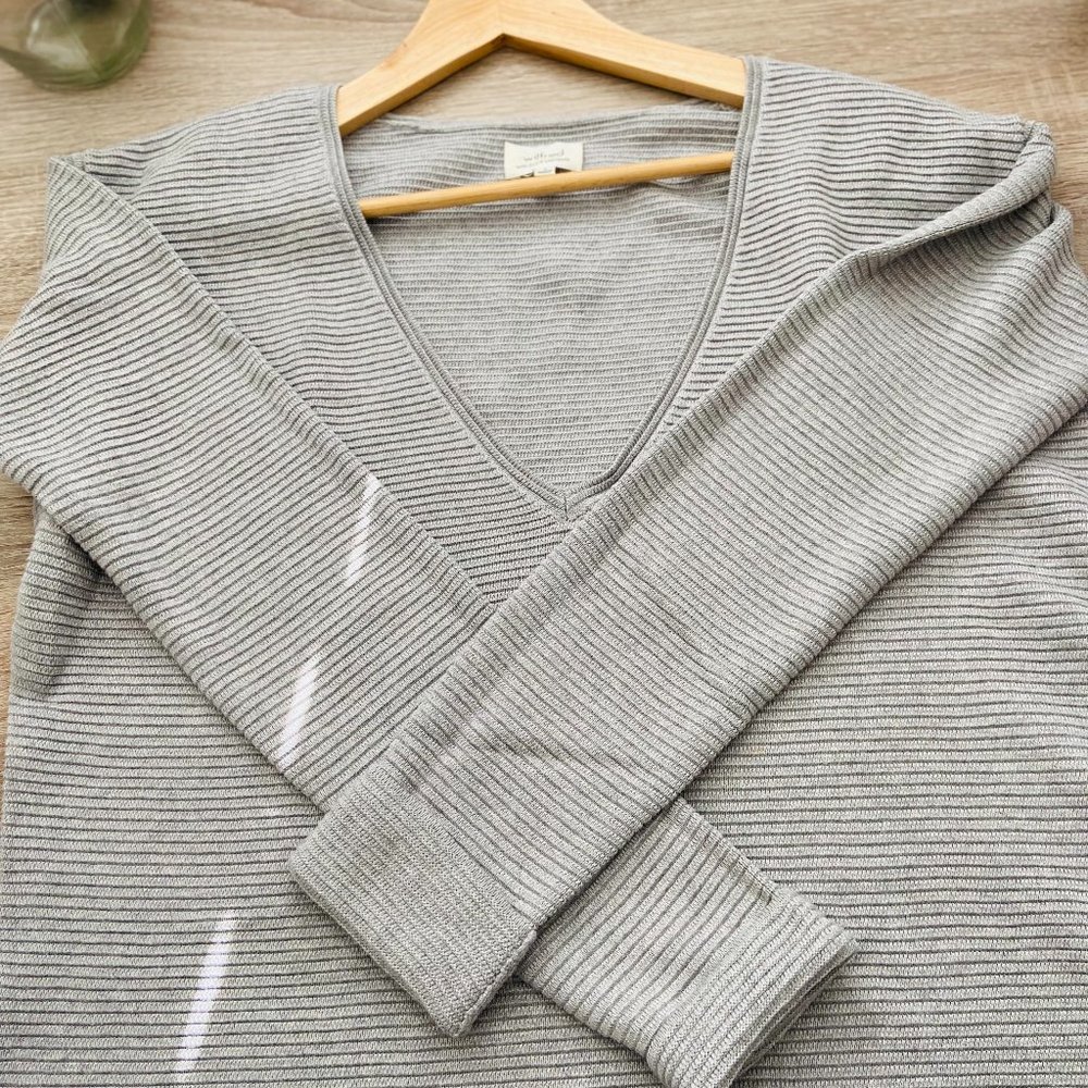 Aritzia Deep V neck ribbed sweater. Wilfred brand.